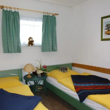 Am Peeneufer Ug Guest house Wolgast